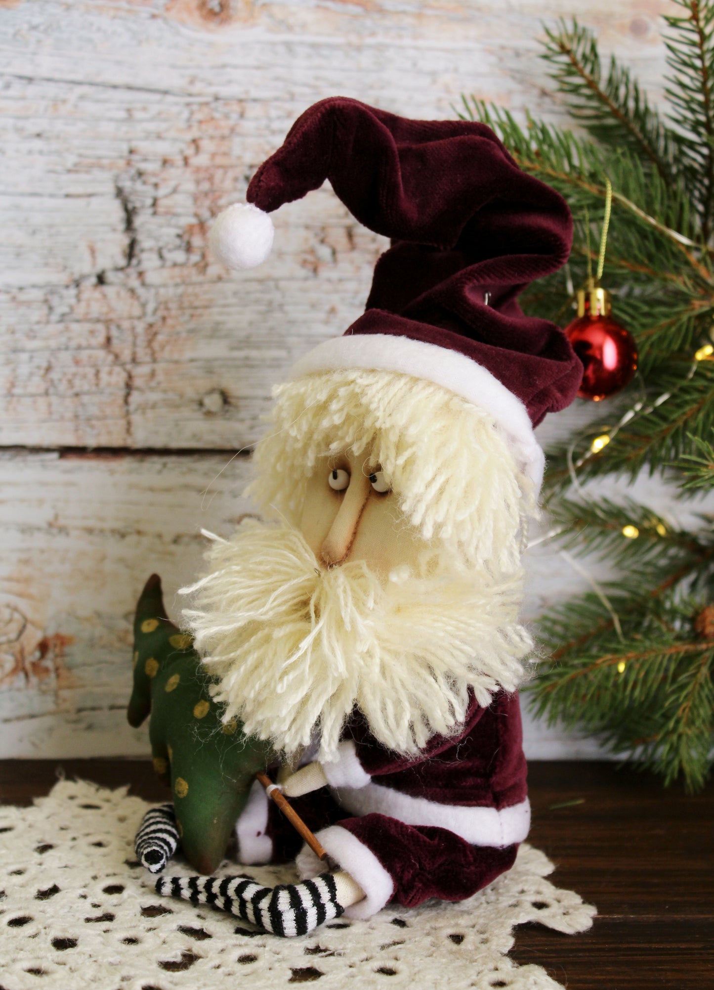 Handmade Christmas Primitive Santa pattern PDF