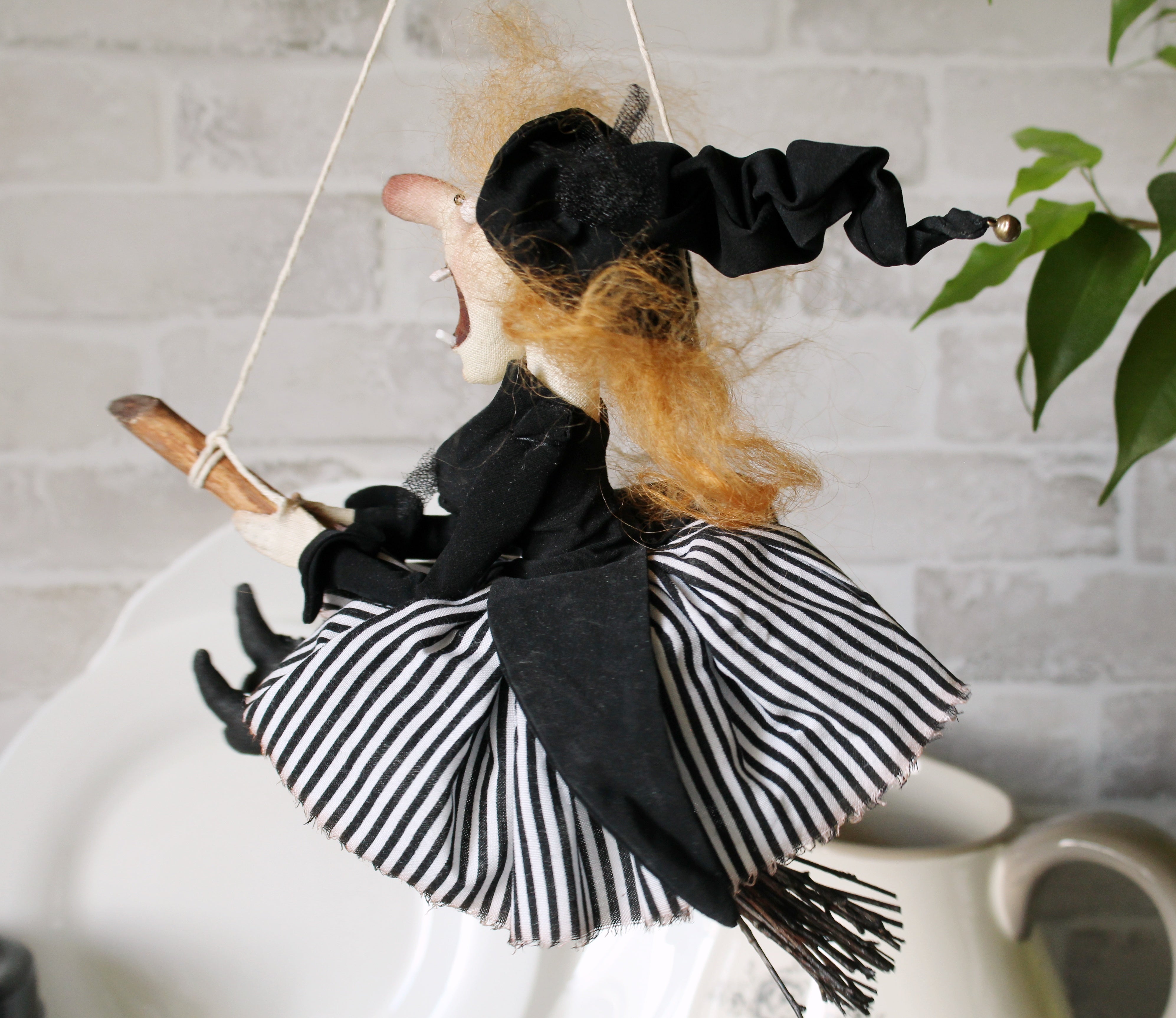 Needle felted good luck kitchen witch, whisk broom kitchen witch good charm, kitchen wall hanging decoration, home & hearth witch, good luck gift