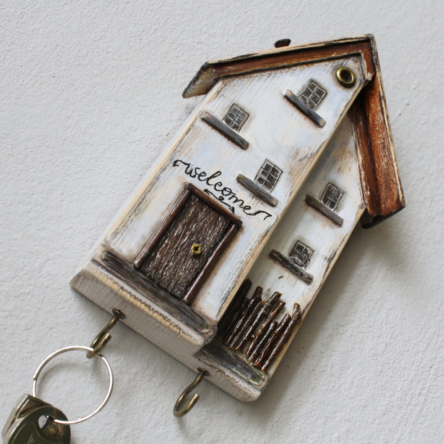 Wooden house, key rack, houses for keys key